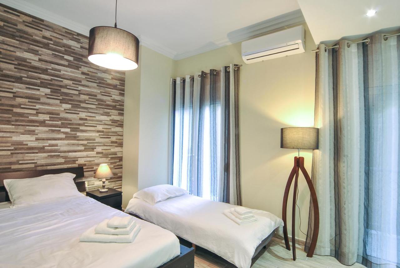 Studio 20 Patras Exterior foto